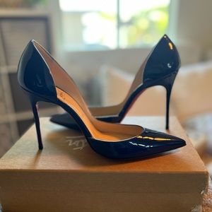 Iriza 100 Patent pumps,Sz 38.5,Color Neptune,Worn once.original box.
